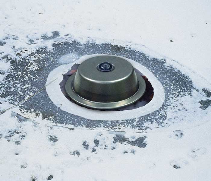 Aquascape Pond Supplies: 300 Watt pond Heater/De-icer | Part Number 39000 Learn more about Aquascape Pond Supplies at SunlandWaterGardens.com